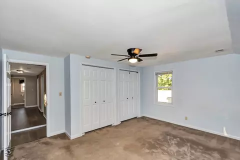 Bedroom - 10911 River Rd, Plano, IL 60545 photo 3 of 5
