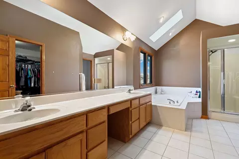 607 Reilly Ct, Minooka, IL 60447 photo 11