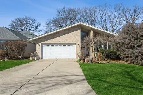 12654 S Massasoit Ave, Palos Heights, IL 60463