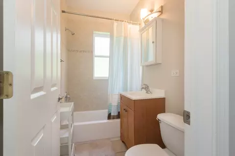 54 Forest Ave #3W, Riverside, IL 60546 photo 6