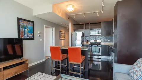 Kitchen - 225 S Sangamon St #911, Chicago, IL 60607 photo 3 of 4
