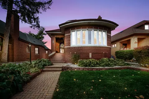 Exterior - 9640 S Hamilton Ave, Chicago, IL 60643 photo 3 of 7