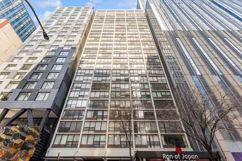 230 E Ontario St #1504, Chicago, IL 60611