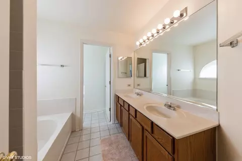 Bath - 7908 Dada Dr, Gurnee, IL 60031 photo 1 of 3