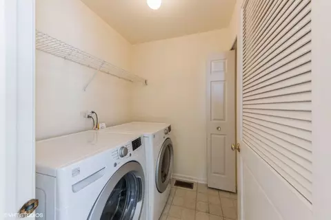 Other - 7908 Dada Dr, Gurnee, IL 60031 photo 5 of 6