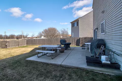 6005 Blackberry Rdg, Plainfield, IL 60586 photo 18