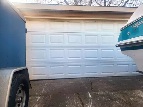 Exterior - 16492 Barton Ln, Oak Forest, IL 60452 photo 6 of 9
