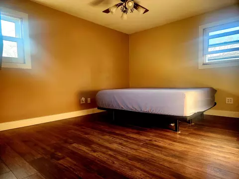 Bedroom - 16492 Barton Ln, Oak Forest, IL 60452 photo 3 of 4