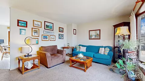Living - 5941 Stuart Ln, Oak Forest, IL 60452 photo 1 of 6
