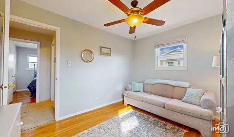 Living - 5941 Stuart Ln, Oak Forest, IL 60452 photo 4 of 6
