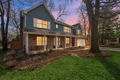 18051 Crystal Ln, Lansing, IL 60438