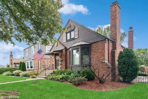 7743 W Thorndale Ave, Chicago, IL 60631