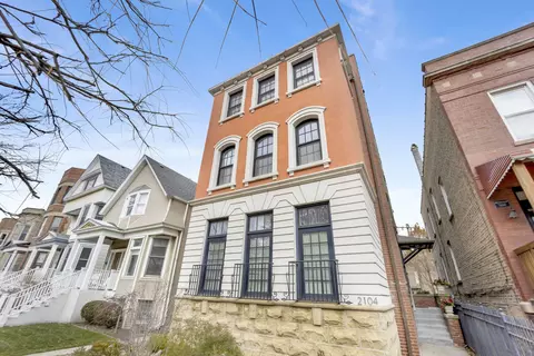 2104 W Addison St #2, Chicago, IL 60618