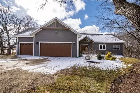 n9234 Adams Road, East Troy, WI 53120