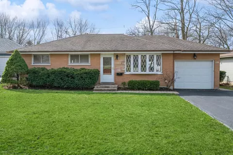 507 Stuart St, Grayslake, IL 60030