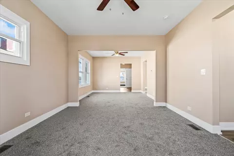 15325 Honore Ave, Harvey, IL 60426 photo 4