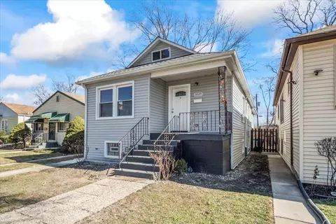15325 Honore Ave, Harvey, IL 60426 photo 2