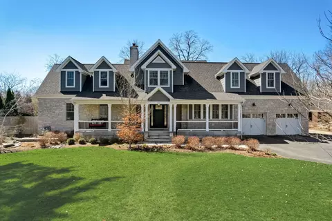 517 S 7th St, Saint Charles, IL 60174