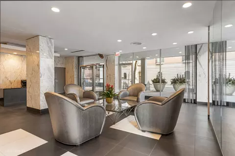 Dining - 222 E Pearson St #2005, Chicago, IL 60611 photo 1 of 1