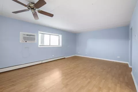 Other - 104 E Bailey Rd #A, Naperville, IL 60565 photo 3 of 6