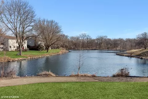 View/Area - 2803 Pebblebrook Ln, Rolling Meadows, IL 60008 photo 3 of 3