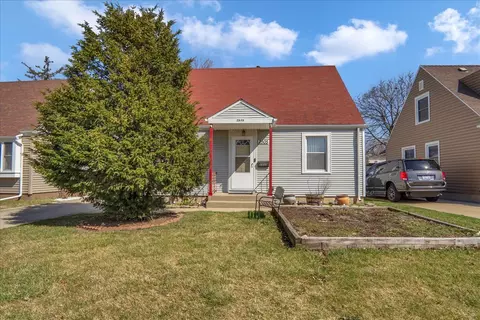 2505 Silver Creek Dr, Franklin Park, IL 60131