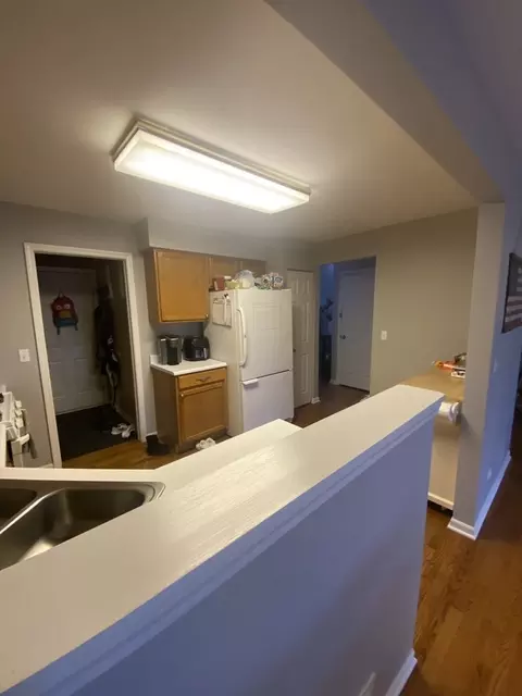 Kitchen - 1245 Horseshoe Ln, Bartlett, IL 60103 photo 1 of 2