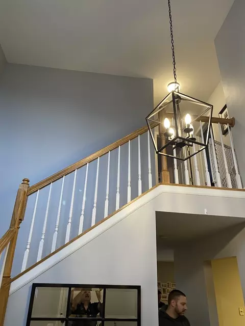 Entry Way - 1245 Horseshoe Ln, Bartlett, IL 60103 photo 3 of 5