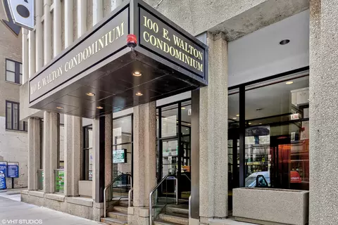 100 E Walton St #15B, Chicago, IL 60611