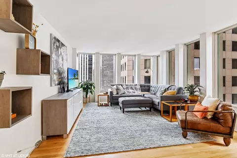 100 E Walton St #15B, Chicago, IL 60611 photo 4