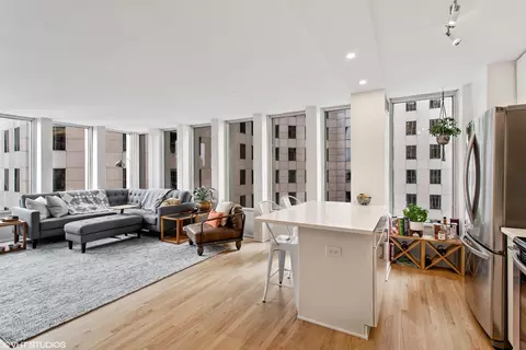 100 E Walton St #15B, Chicago, IL 60611 photo 3