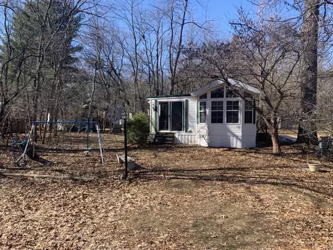 21214 Woodhaven, Sublette, IL 61367