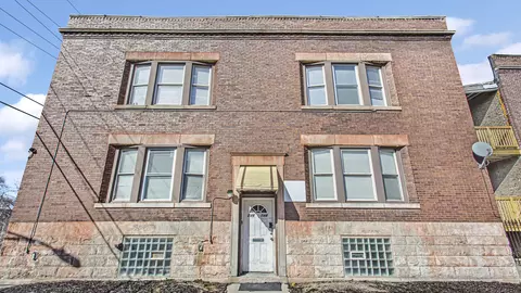 744 W 77th St, Chicago, IL 60620