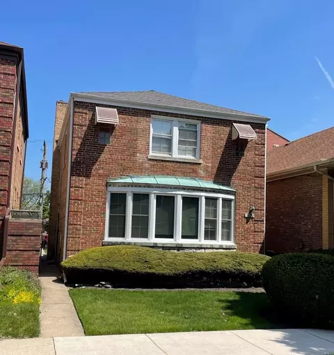 5819 N Bernard St, Chicago, IL 60659
