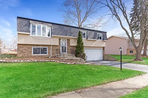 13613 85th Ave, Orland Park, IL 60462