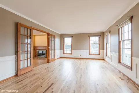 Other - 721 Kylemore Dr, Des Plaines, IL 60016 photo 1 of 5