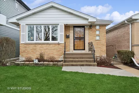 7540 N Overhill Ave, Chicago, IL 60631