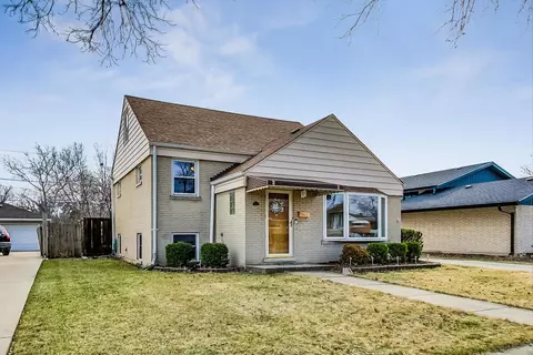 9039 28th St, Brookfield, IL 60513