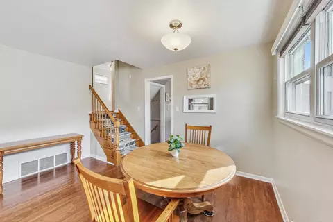 Dining - 9039 28th St, Brookfield, IL 60513 photo 1 of 2