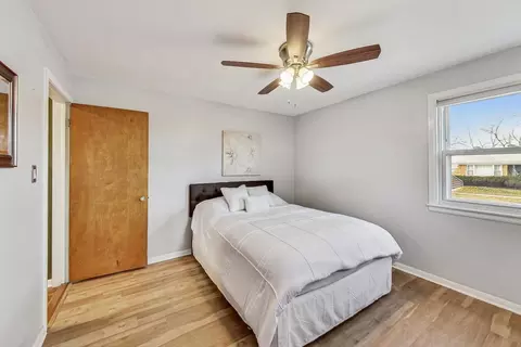 Bedroom - 9039 28th St, Brookfield, IL 60513 photo 1 of 7