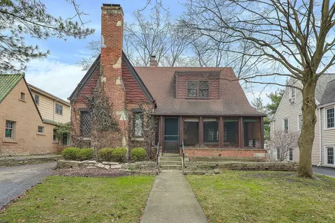833 N Kensington Ave, La Grange Park, IL 60526