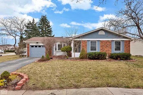 1744 English Dr, Glendale Heights, IL 60139