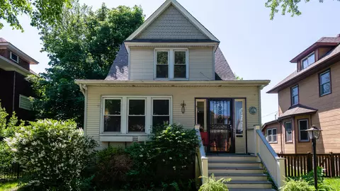 1033 S Euclid Ave, Oak Park, IL 60304