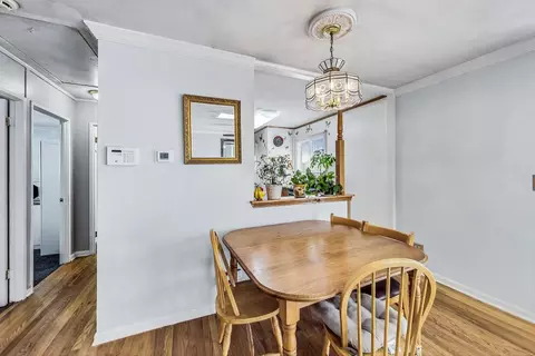 Dining - 482 Isa Dr, Wheeling, IL 60090 photo 1 of 3