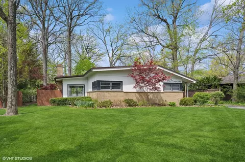 1516 Cloverdale Ave, Highland Park, IL 60035