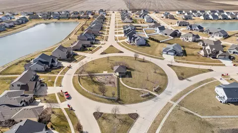 View/Area - 1011 Declaration Dr, Savoy, IL 61874 photo 9 of 9