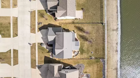 Floorplan - 1011 Declaration Dr, Savoy, IL 61874 photo 1 of 5