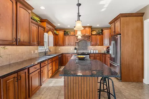 Kitchen - 1011 Declaration Dr, Savoy, IL 61874 photo 3 of 6