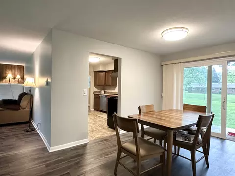 Dining - 2647 E Riverview Dr, Kankakee, IL 60901 photo 1 of 1