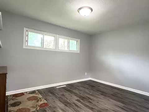 Bedroom - 2647 E Riverview Dr, Kankakee, IL 60901 photo 2 of 4